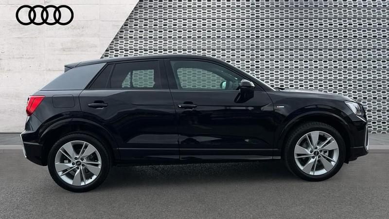 New Audi Q2 S-Line 150 HP (110 kW) 2026 Black SUV
