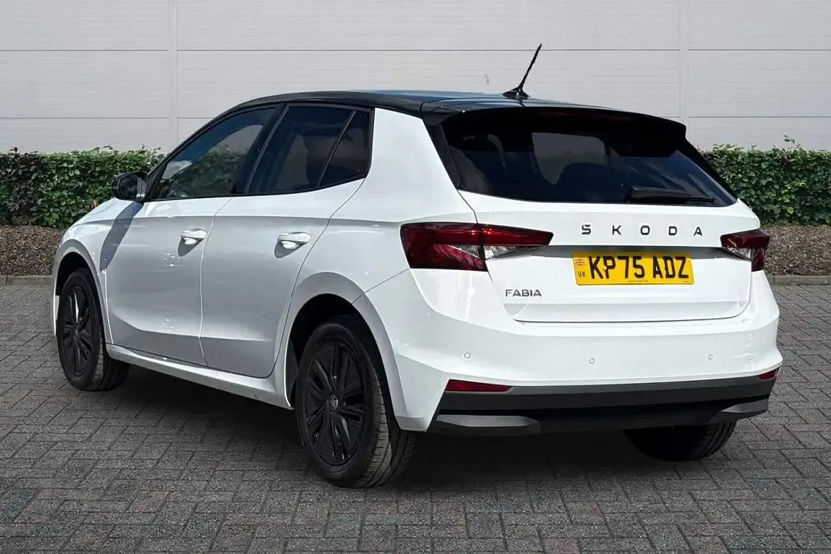Used Skoda Fabia Design Edition 85 HP (62 kW) 2025 Moon white metallic black magic pearl effect Hatchback