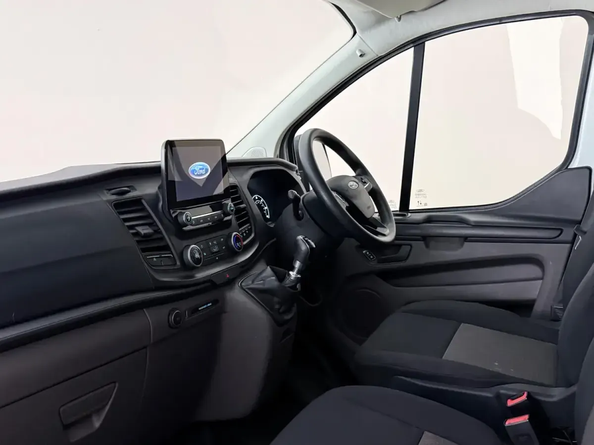 Used Ford Transit Custom S 130 HP (95 kW) 2021 White Van