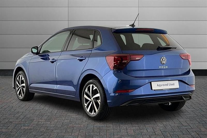 Used VW Polo Match 95 HP (69 kW) 2024 Blue Hatchback