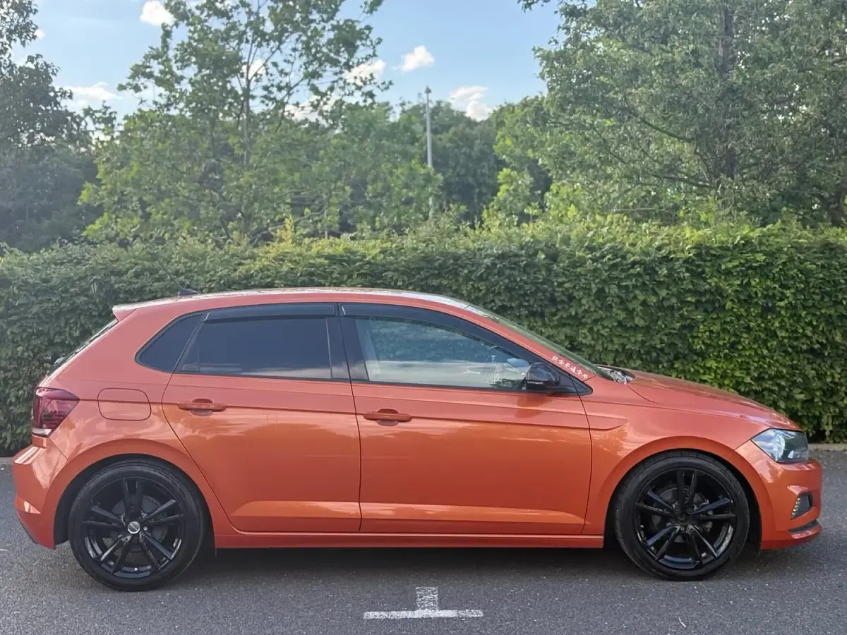 Used VW Polo SE 2019 Orange Hatchback