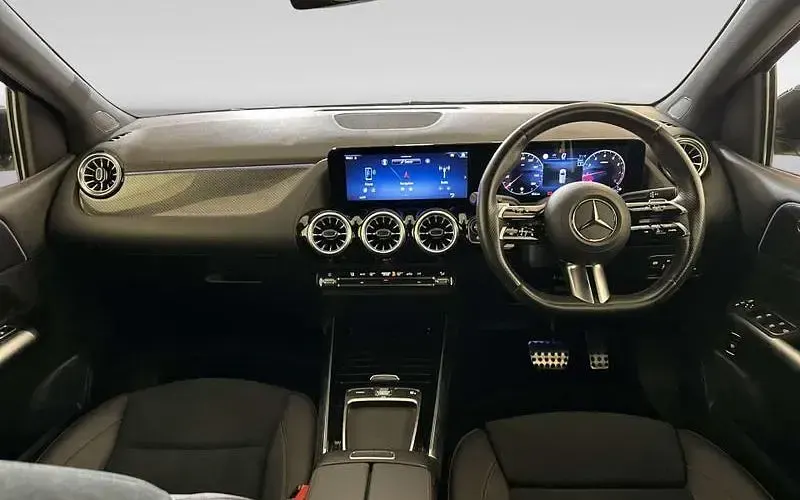 Used Mercedes B200 Executive 163 HP (119 kW) 2025 MPV