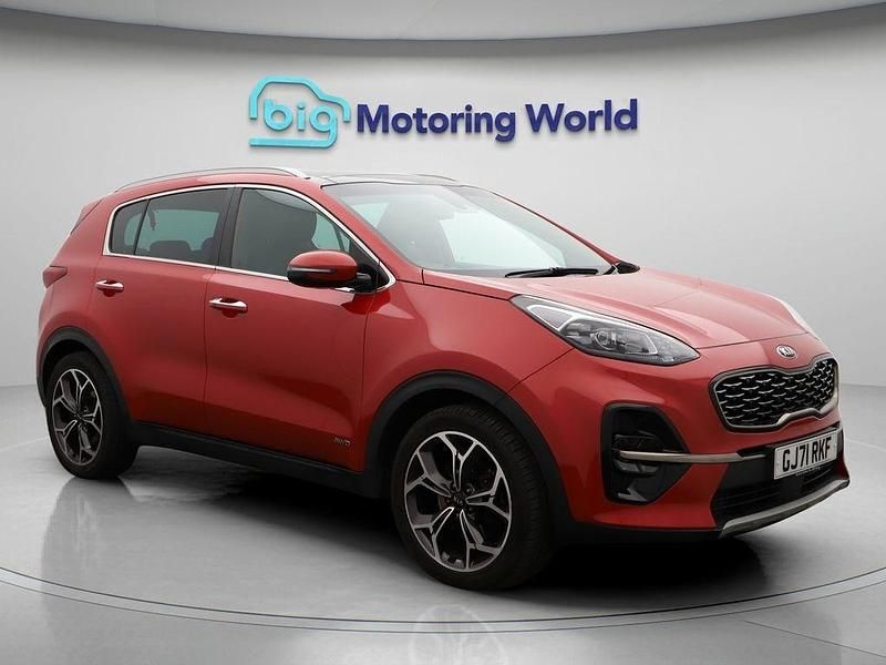 Red Used 2021 Kia Sportage GT-Line S SUV | £15,637 (Good price) - Image 1/4