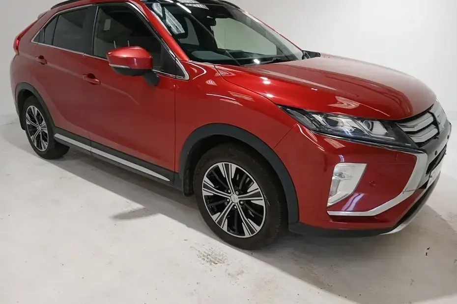 Used Mitsubishi Eclipse Cross 163 HP (119 kW) 2018 Red SUV