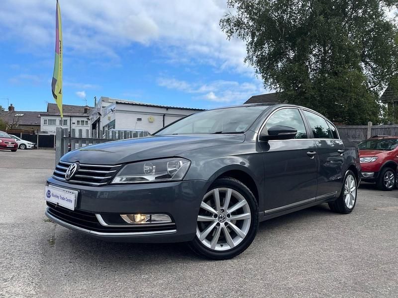 Grey Used 2014 VW Passat Executive Sedan | £6,000 (Good price) - Image 1/4