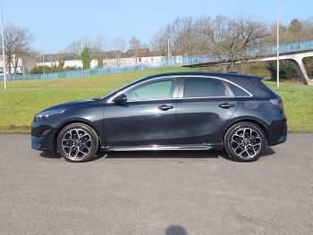 Używany Kia Ceed GT-Line 2023 Czarny Hatchback