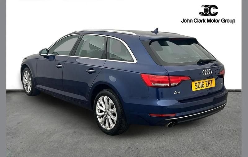 Used Audi A4 187 HP (137 kW) 2016 Blue Estate