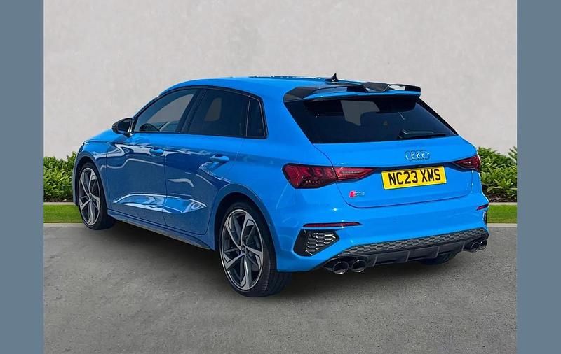Used Audi S3 Sportback Comfort 310 HP (228 kW) 2023 Blue Hatchback