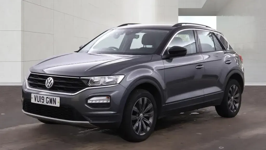 Used VW T-Roc SE 150 HP (110 kW) 2019 Grey SUV