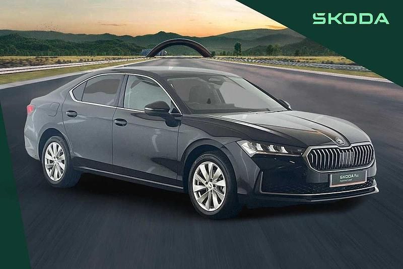 Midnight black metallic New 2024 Skoda Superb SE Technology Hatchback | £25,990 (Good price) - Image 1/4
