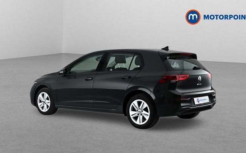 Used VW Golf VIII Life 131 HP (96 kW) 2023 Grey Hatchback