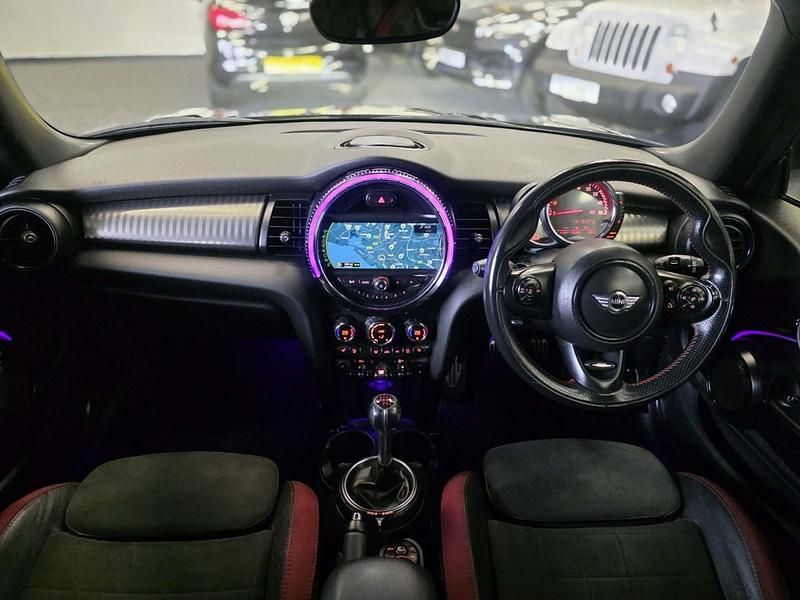 Używany Mini John Cooper Works Hatch 2017 Czarny Hatchback