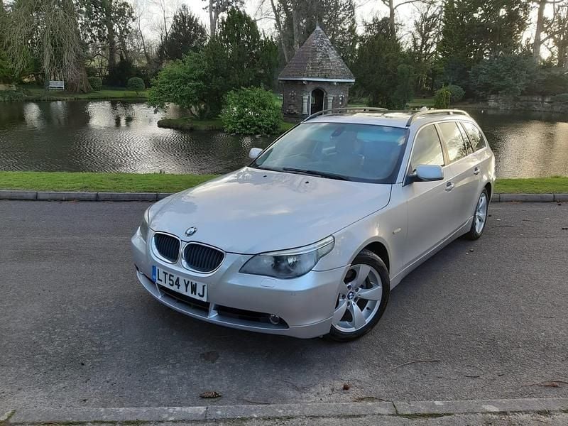 Silver Used 2004 BMW 525 Estate | £1,999 - Image 1/4