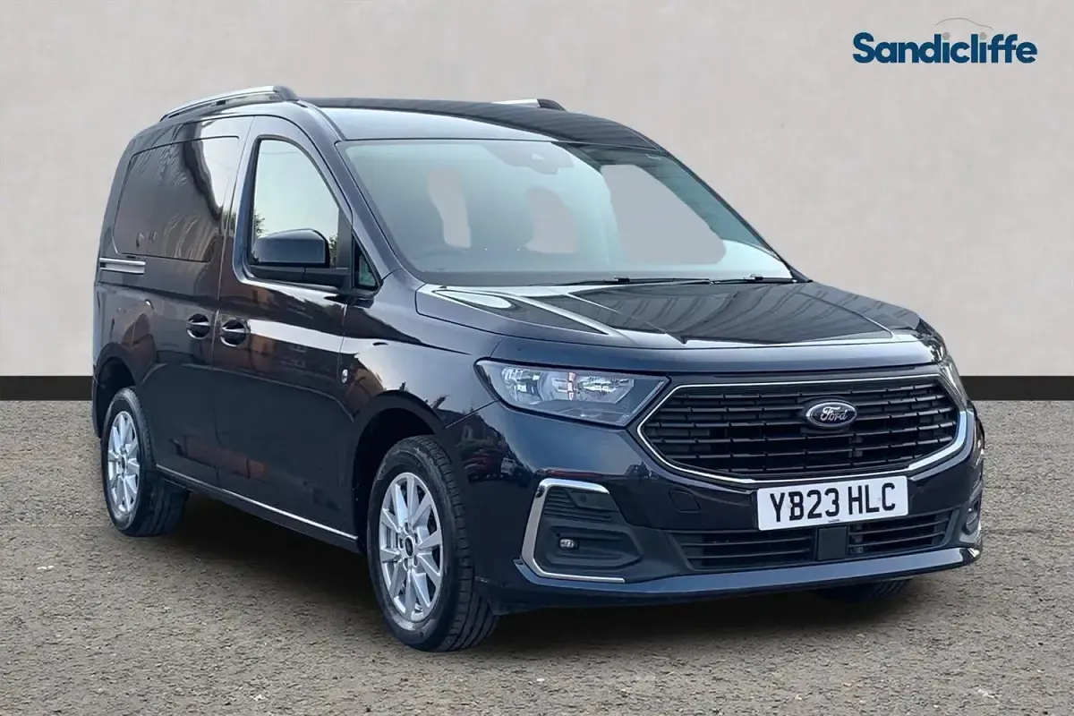 Used Ford Tourneo Connect Titanium 114 HP (83 kW) 2023 MPV