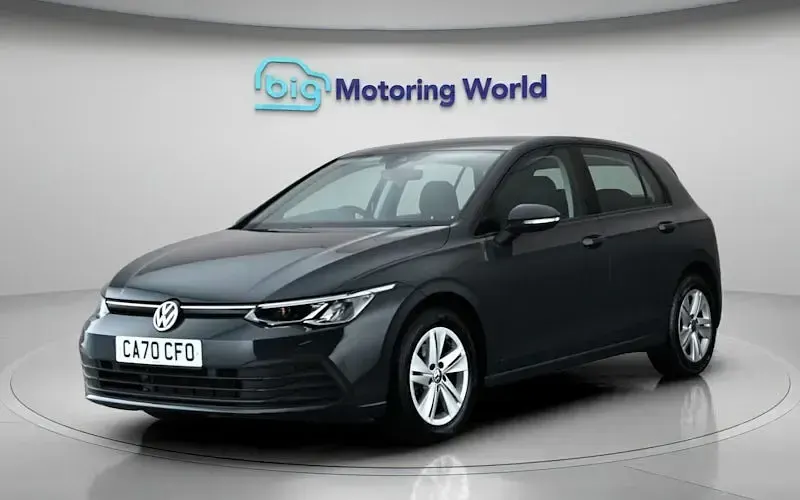 Used VW Golf VIII Life 131 HP (96 kW) 2024 Hatchback