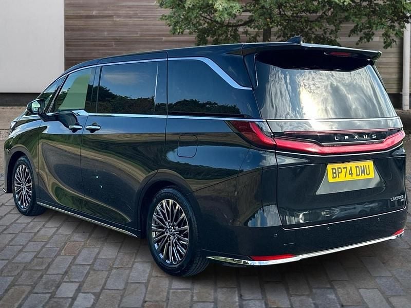 Used Lexus LM350h 250 HP (183 kW) 2025 Black MPV