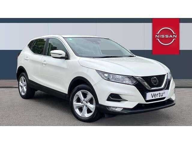 White Used 2019 Nissan Qashqai Acenta Premium SUV | £11,436 (Super price) - Image 1/4