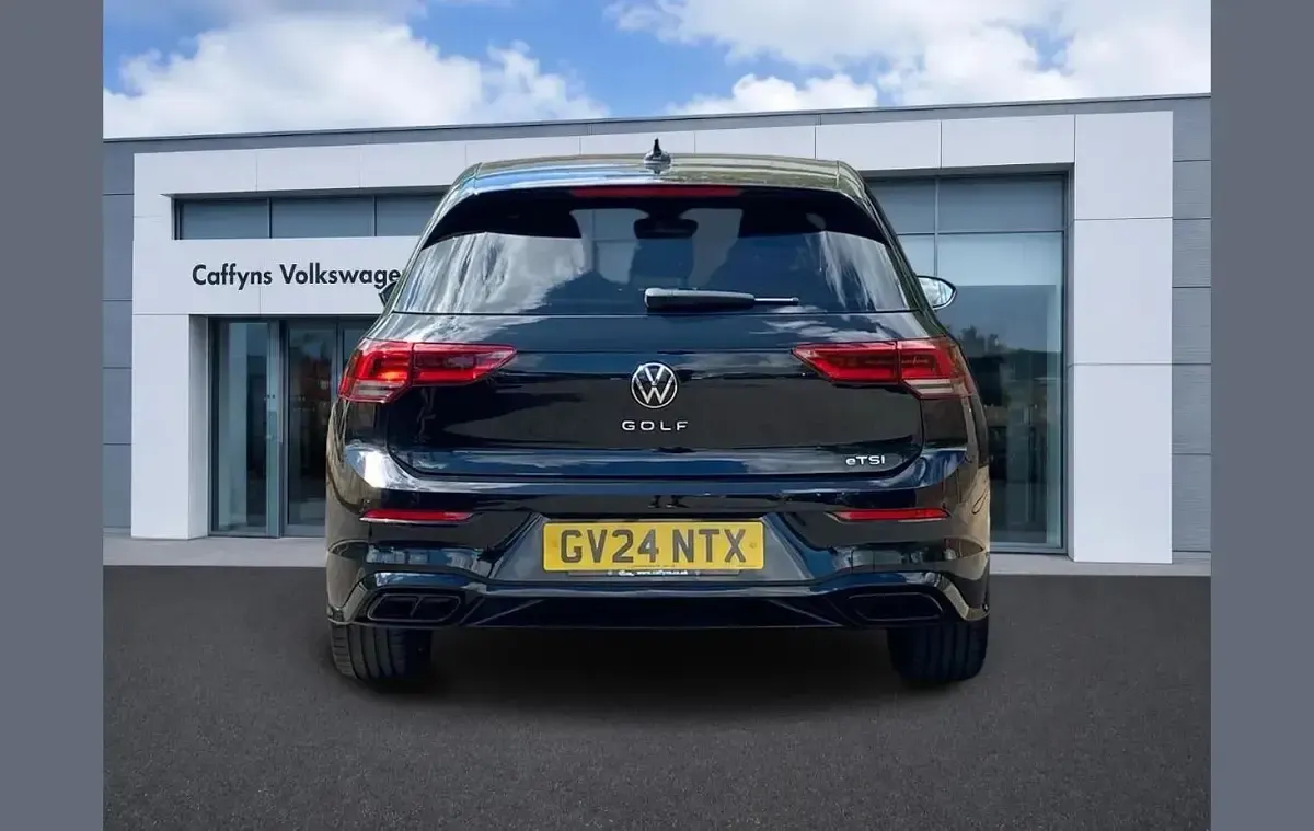 Used VW Golf VIII Black Edition 147 HP (108 kW) 2024 Black Hatchback