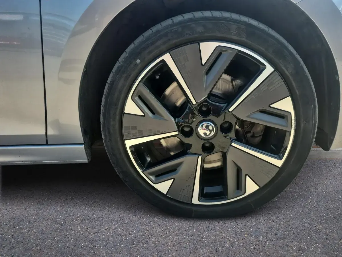 Used Vauxhall Corsa-e Elite 100 kW (136 HP) 2020 Grey Hatchback