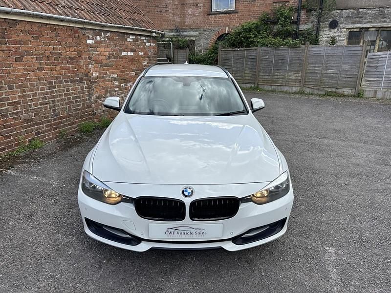 Used BMW 320 Sport Line 2015 White Estate