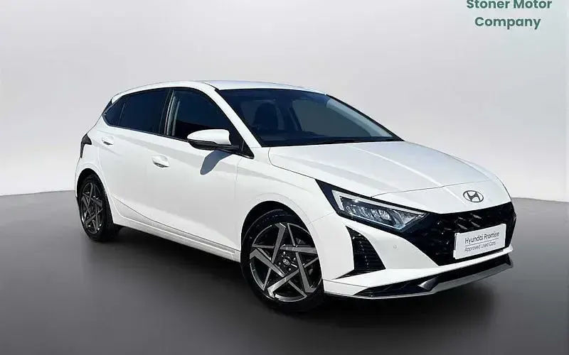 Used Hyundai i20 Premium 101 HP (74 kW) 2023 Hatchback