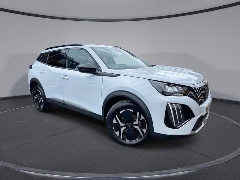 White Used 2023 Peugeot 2008 Allure SUV | £17,999 (Fair price) - Image 1/4