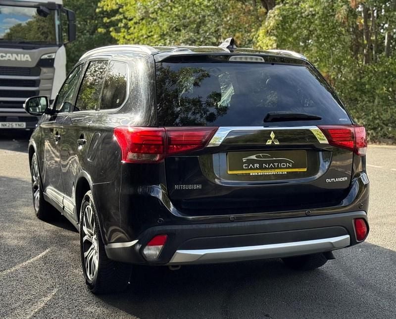 Used Mitsubishi Outlander 147 HP (108 kW) 2018 Black SUV