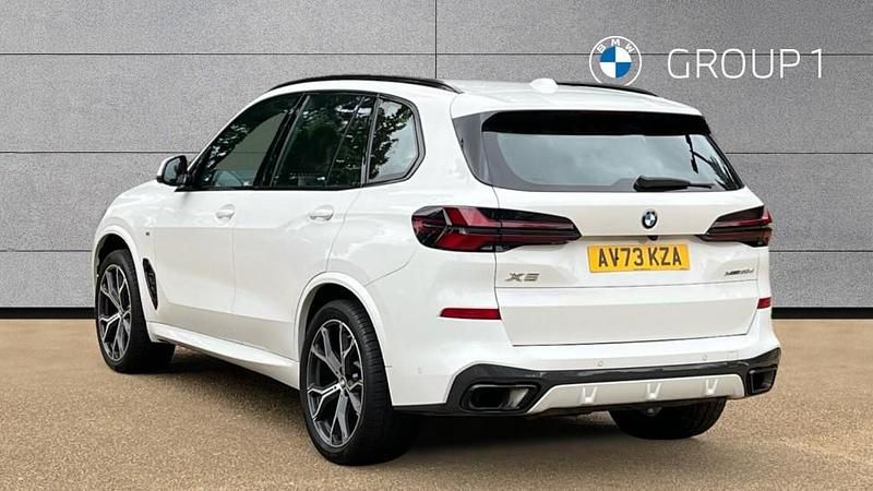 Used BMW X5 M Sport 294 HP (216 kW) 2023 Alpine white SUV
