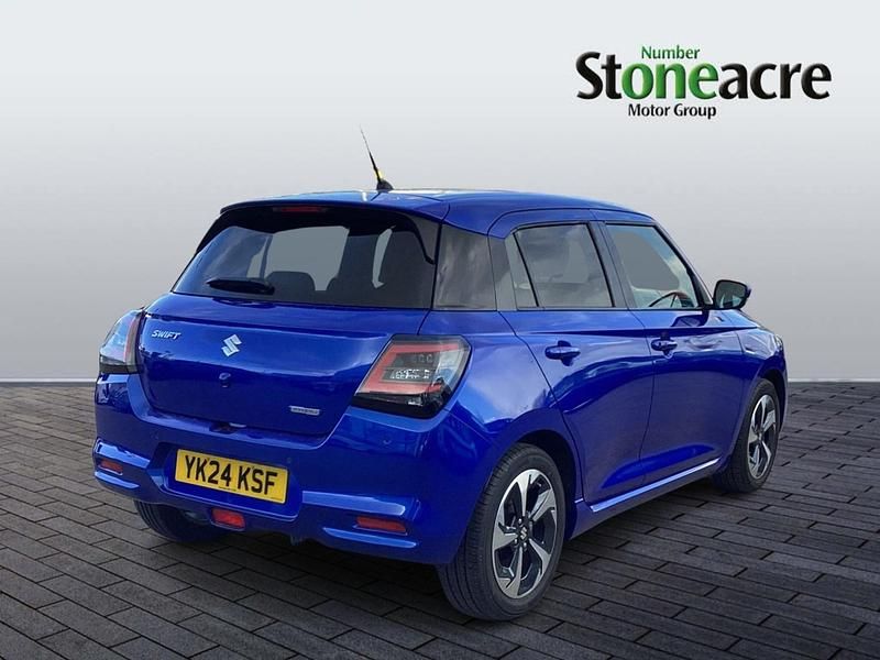 Used Suzuki Swift 82 HP (60 kW) 2024 Blue Hatchback