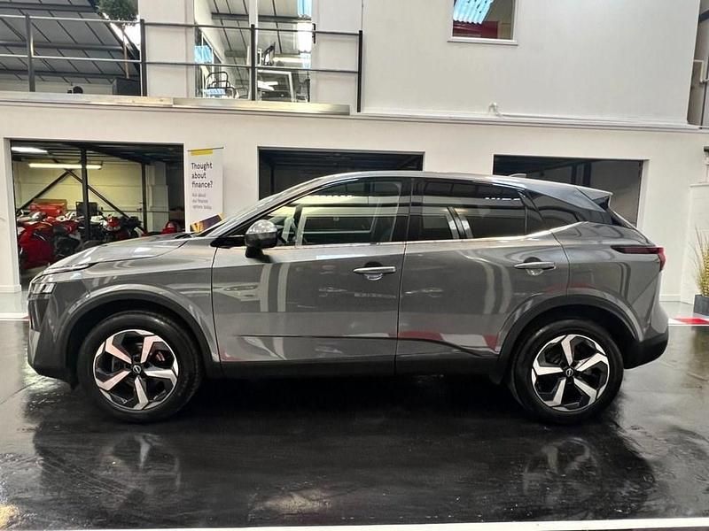 Used Nissan Qashqai N-Connecta 2022 Grey SUV