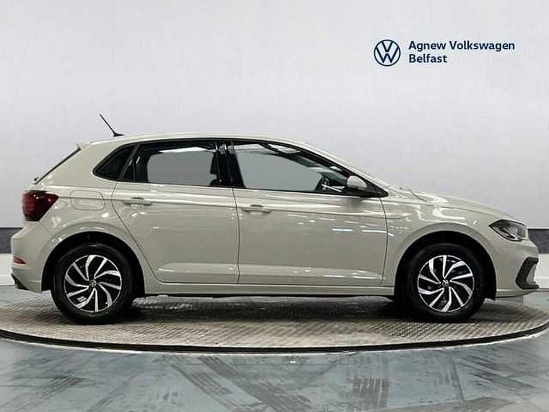 Used VW Polo Life 95 HP (69 kW) 2023 Grey Hatchback