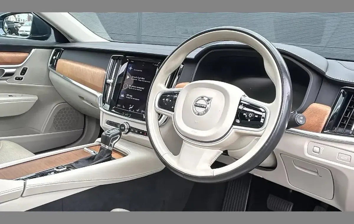 Usado Volvo V90 Inscription 232 CV (170 kW) 2020 Azul Familiar