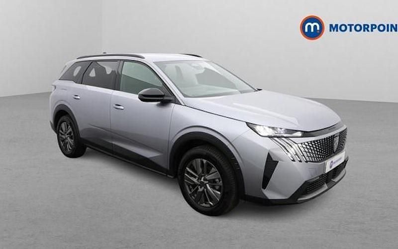 Usado Peugeot 5008 Allure 145 CV (106 kW) 2025 SUV