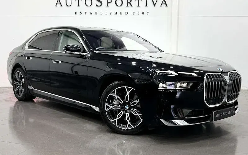 Used BMW 750e Basis 489 HP (359 kW) 2025 Sedan