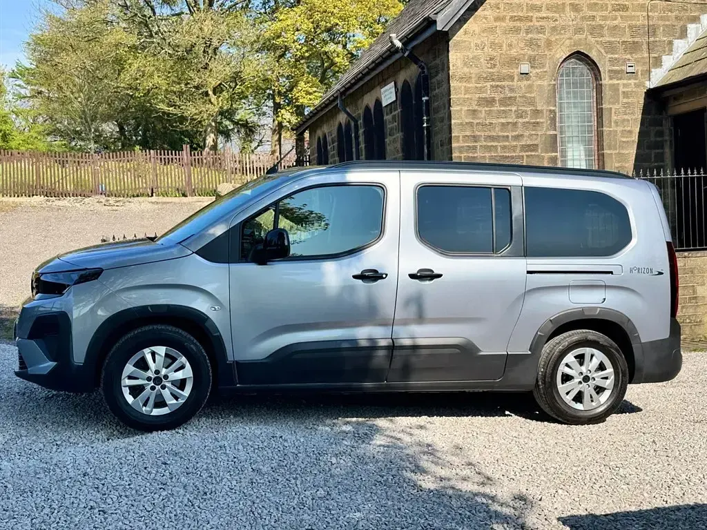 Used Peugeot Rifter Allure 2025 Grey MPV