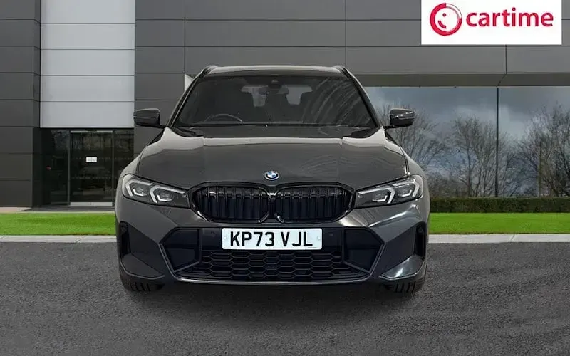 Used BMW 330e M Sport 292 HP (214 kW) 2023 Grey Estate