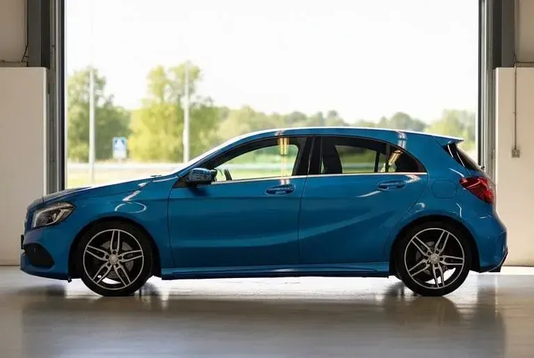 Used Mercedes A200 AMG Line Premium 2016 Blue Hatchback