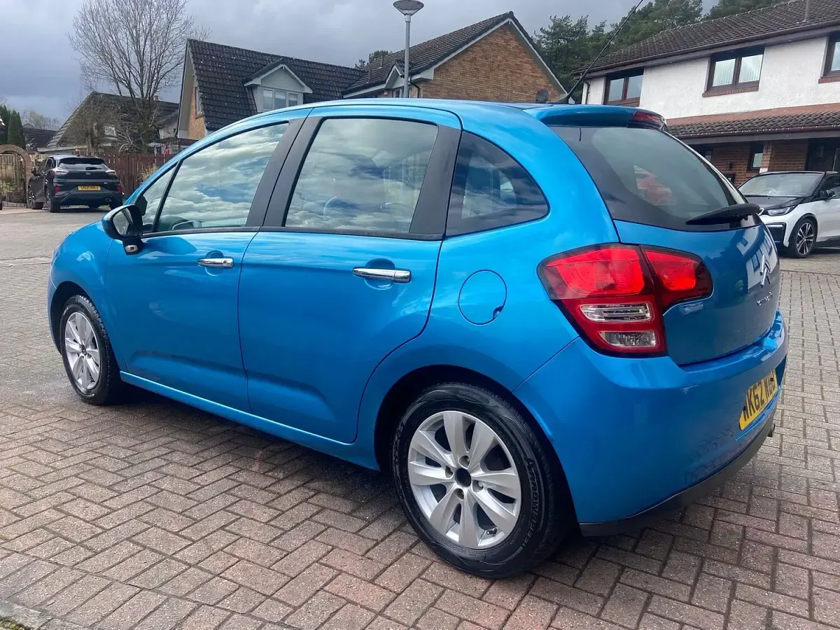Begagnad Citroën C3 VTR Sport 70 HK (51 kW) 2012 Blå Halvkombi