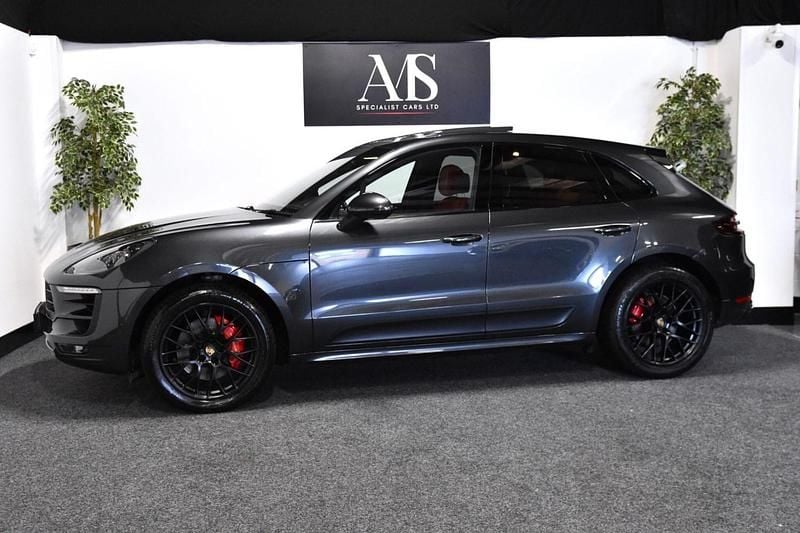 Grey Used 2018 Porsche Macan SUV | £29,950 (Fair price) - Image 1/4
