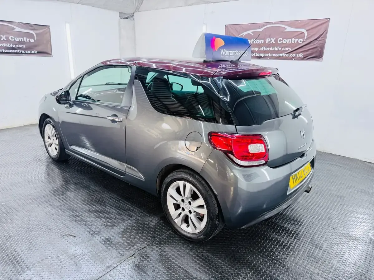 Begagnad Citroën DS3 2012 Grå Halvkombi