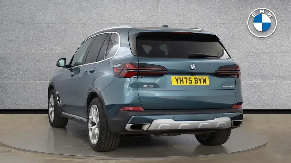 Gebraucht BMW X5 xLine 294 PS (216 kW) 2025 Blau SUV