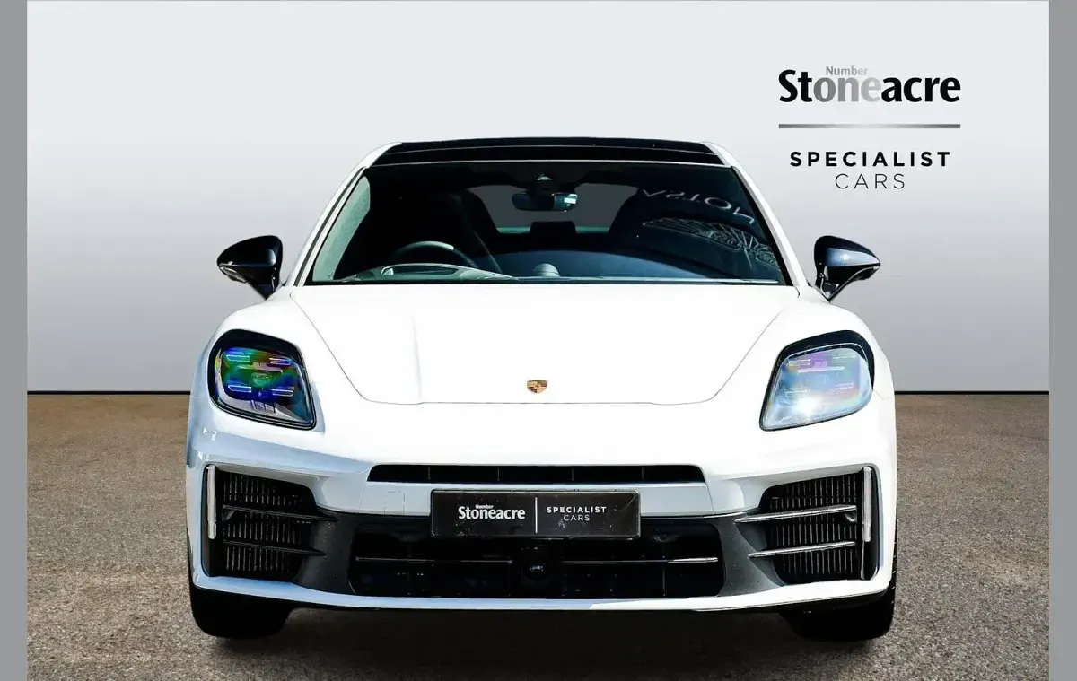 Used Porsche Panamera 353 HP (259 kW) 2026 White Hatchback