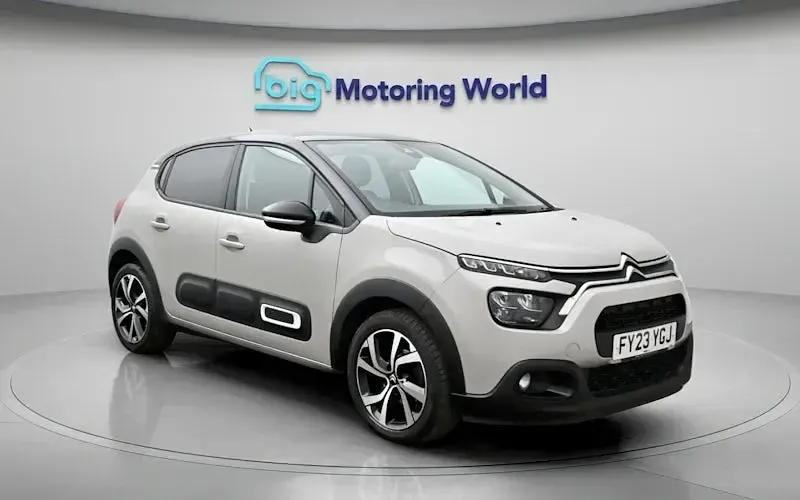 Begagnad Citroën C3 PureTech 110 HK (80 kW) 2023 Beige Halvkombi