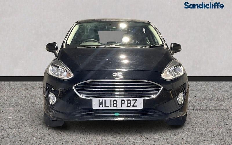 Usado Ford Fiesta Zetec 101 CV (74 kW) 2019 Utilitario