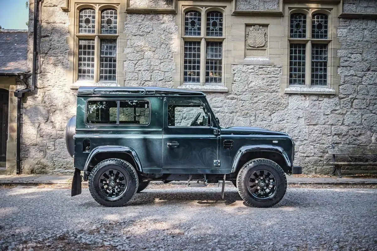 Used Land Rover Defender 2012 Green Hatchback