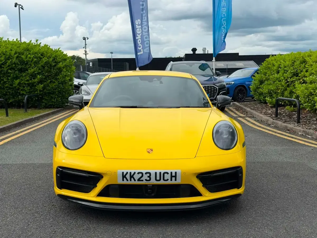 Used Porsche 911 2023 Yellow Coupe