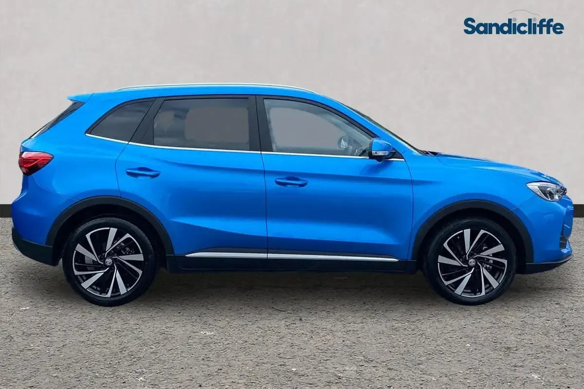 Używany MG ZS Trophy 196 KM (144 kW) 2024 Niebieski SUV
