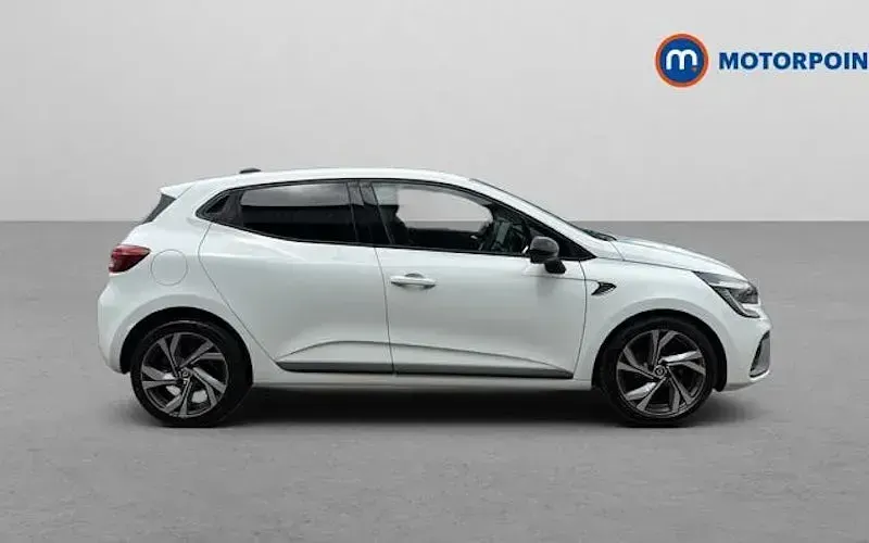 Used Renault Clio RS Line 90 HP (66 kW) 2023 White Hatchback