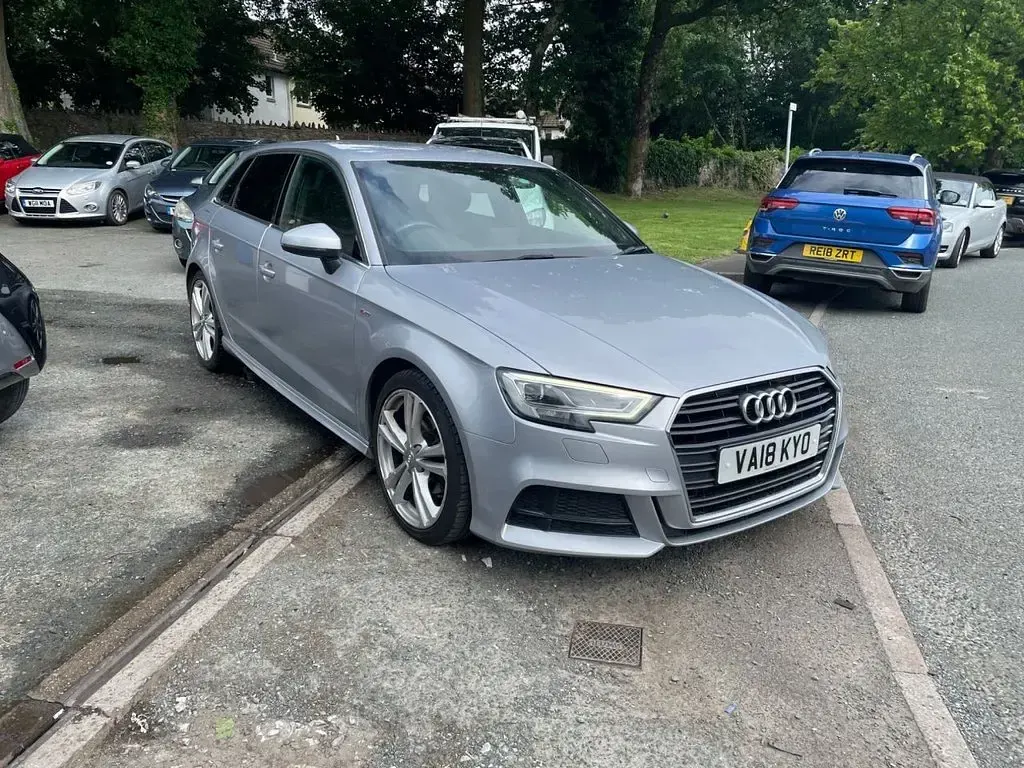 Used Audi A3 Sportback S-Line 150 HP (110 kW) 2018 Silver Hatchback