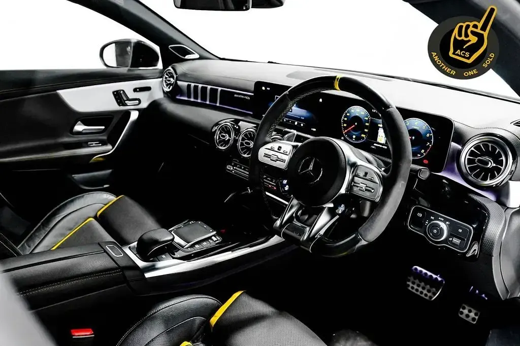 Used Mercedes CLA45 AMG AMG 421 HP (309 kW) 2020 White Coupe